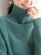 Women's Oversized Cashmere Sweater with 3D Diamond Pattern - Brown