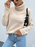 Women's Loose-Fitting Acrylic Turtleneck Sweater – Chic and Casual - Apricot