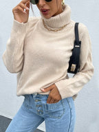 Women's Loose-Fitting Acrylic Turtleneck Sweater – Chic and Casual - Apricot