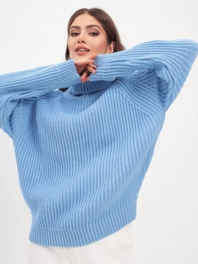 Women's Knitted Turtleneck Tunic, Stylish Comfort for the Cold Season - Black