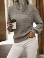 Women's Chunky Knit Turtleneck Sweater – Winter Warmth and Style - Brown