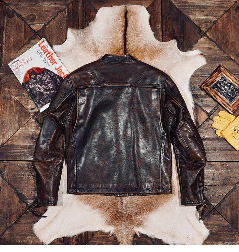 Men's Leather Jacket - L