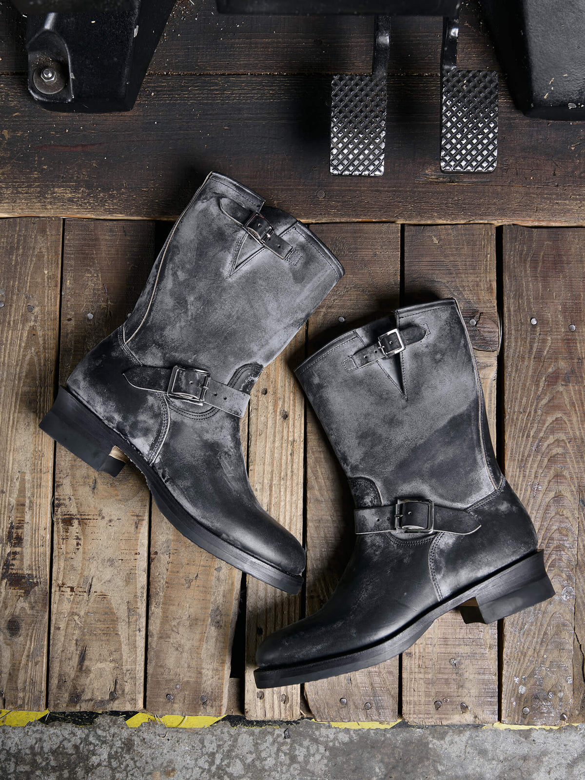 Men's Engineer Boots - Black