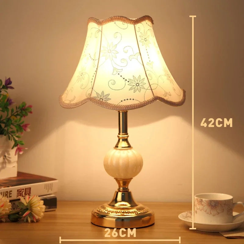 Vintage Style Table Lamp with Floral Shade
