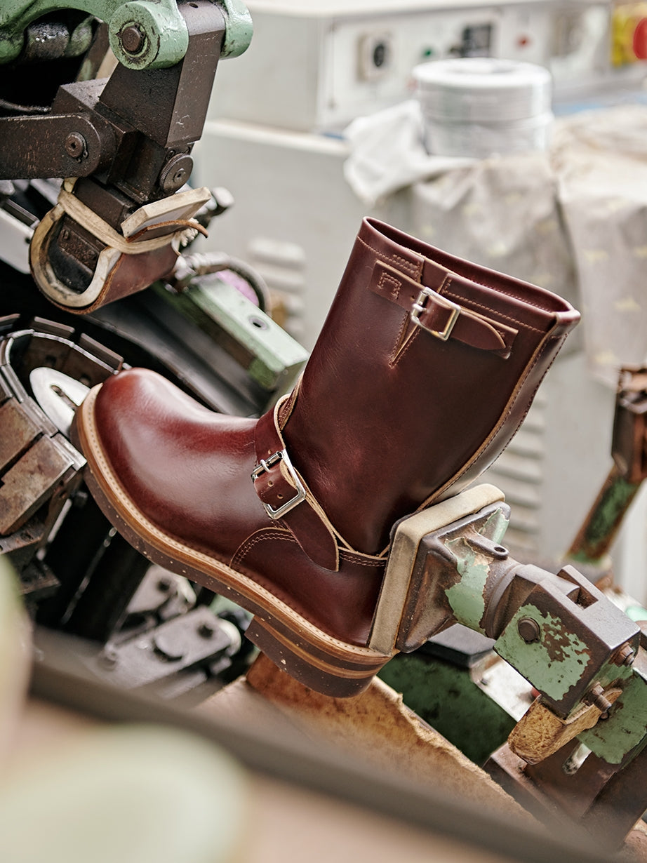 Men's Engineer Boots - Black Cowhide