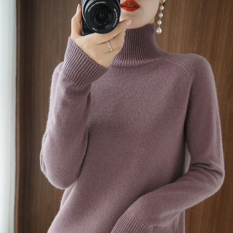 Women's Karolina Classic-cut turtleneck sweater - Light Blue