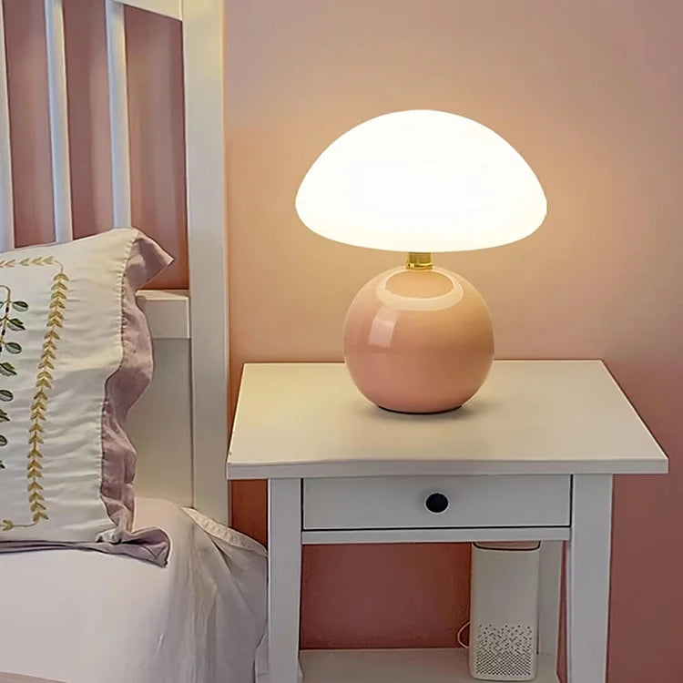 Retro Mushroom Bedside Lamp - Bauhaus-Inspired Table Light