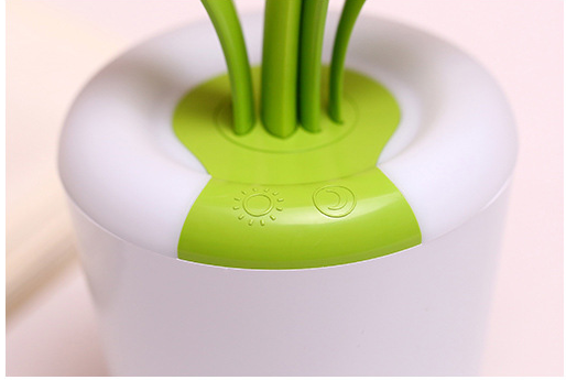 Plant Desk Lamp with Flexible LED - Rechargeable & USB Charging