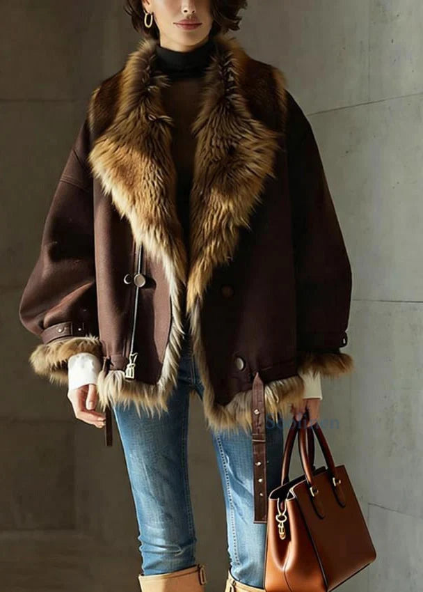 Women's Faux Fur Collar Buckle Detail
