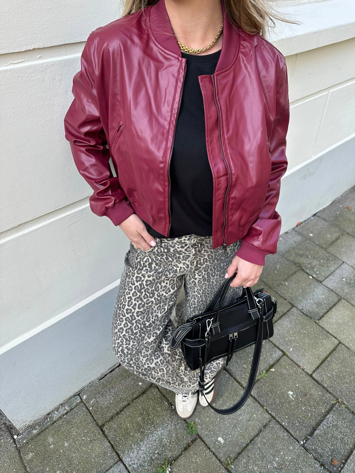 Women's Bomber Ribbed Cuffs Zip Front